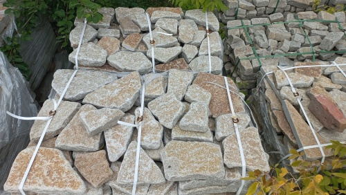 Плитняк гранитный галтованный купить в Шатуре