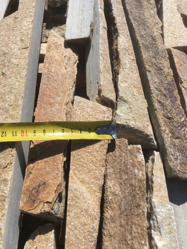 Горбушка златолит золотистый для облицовки купить в Шатуре