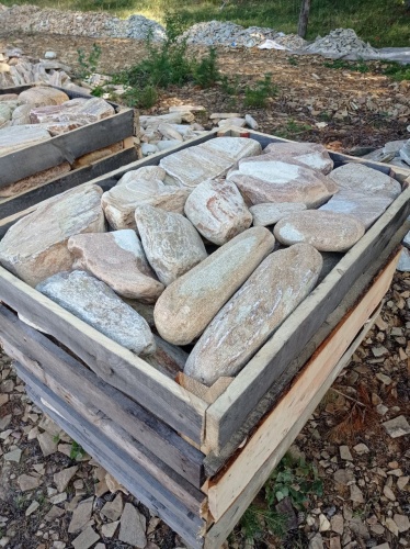 Златолит жёлтый, жёлто-зелёный глыбки и валуны для ланшафтного дизайна купить в Шатуре