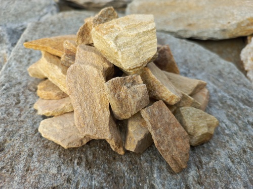 Златолит жёлтый декоративная каменная крошка купить в Шатуре