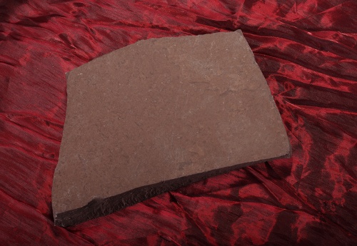 Плитняк лемезит бордовый для цоколя 1,5-2 см купить в Шатуре