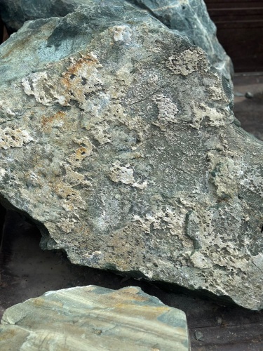 Ландшафтные глыбы зелёные 200-500 килограмм купить в Шатуре