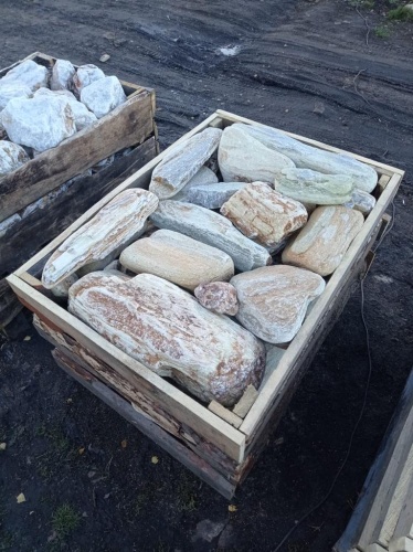 Златолит жёлтый, жёлто-зелёный глыбки и валуны для ланшафтного дизайна купить в Шатуре