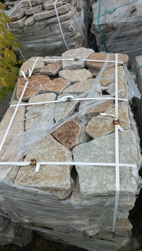 Плитняк галтованный гранитный для ландшафтного дизайна купить в Шатуре